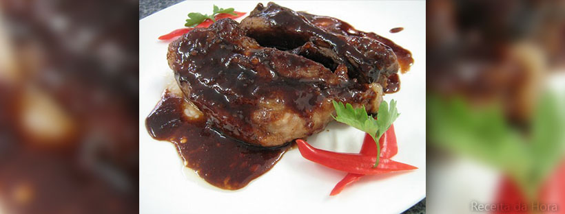 Receita de Costela de porco ao molho de refrigerante