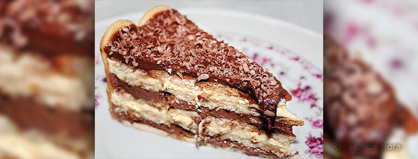 Pavê de creme e chocolate de Natal