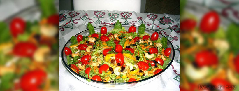 Salada colorida de natal
