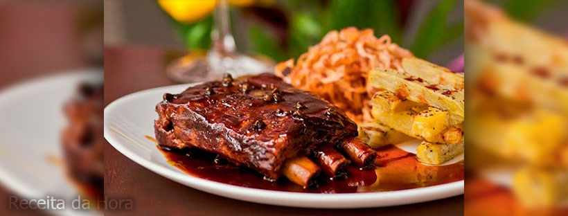 Costelinha de porco ao forno