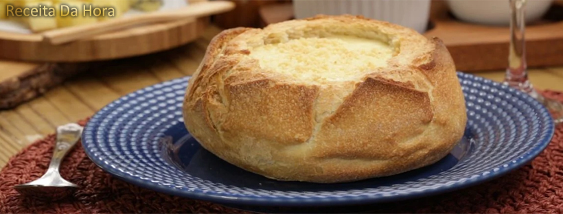 Creme de camarão no pão italiano