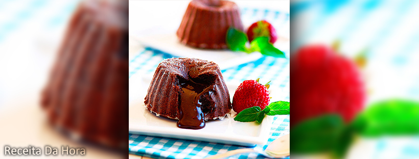 Suflê romântico de chocolate