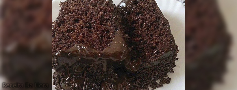 Bolo de chocolate de liquidificador