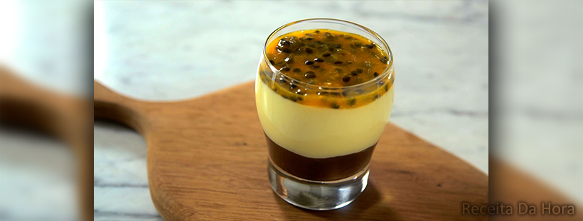 mousse de maracuja ao chocolate
